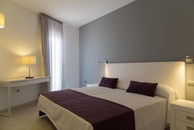 Apartaments Proa Es Pujols