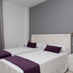 Apartaments Proa Es Pujols