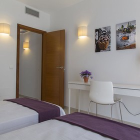 Apartaments Proa Es Pujols