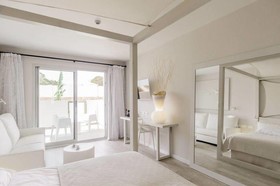 Blanco Hotel Formentera