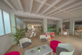 Hotel Rosales