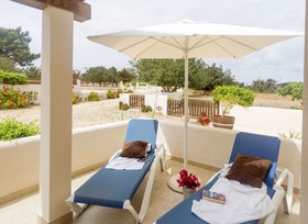 Es Garrovers - Formentera Break
