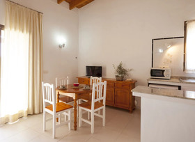 Viviendas Los Olivos by Formentera Break