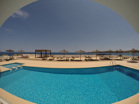 Roca Bella Hotel