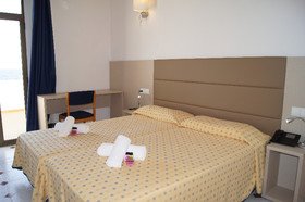 Roca Bella Hotel
