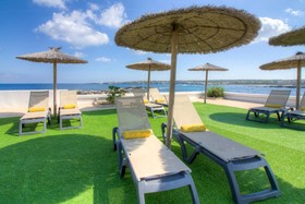 Roca Bella Hotel