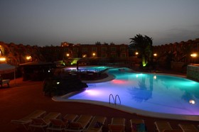 Apartamentos La Pirámide