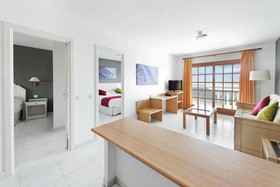 Elba Castillo Antigua Suite Hotel