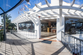 Hotel Arena Beach