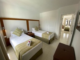 Hesperia Bristol Playa