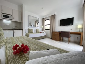 Hesperia Bristol Playa