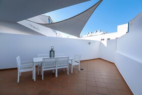 La Buena Vida, By Comfortable Luxury