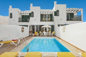 Villas Laras