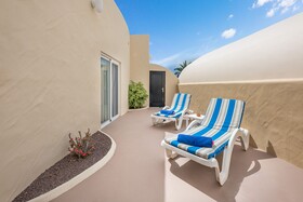 LIVVO Risco del Gato Suites