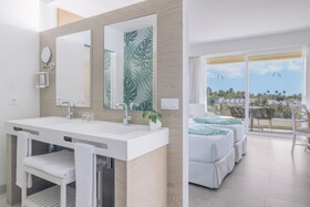 Iberostar Waves Playa Gaviotas