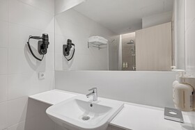 B&B HOTEL Santiago Milladoiro