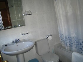 Hotel Chola