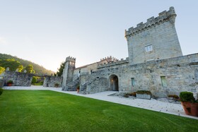 Torre de Tebra