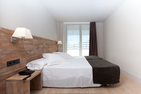 Aparthotel Arrels d'Empordà