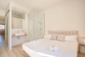 Flateli Exclusivos Placa Catalunya