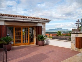 Montjuic Bed & Breakfast