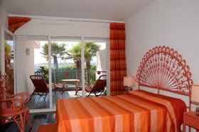 Apartamentos Passeig Del Mar
