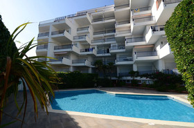 Apartamentos Passeig Del Mar