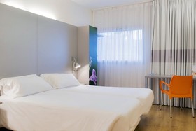 B&B Hotel Girona 2