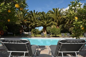 Hotel Rural Finca Las Longueras