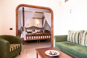 Melva Suites