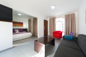 eó Suite Hotel Jardín Dorado