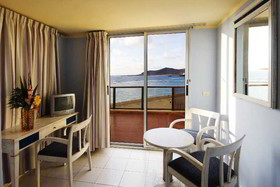 Apartamentos Colon Playa