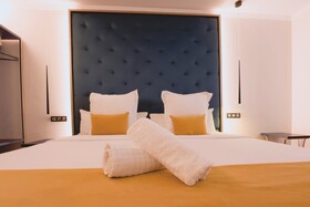 Design Plus BEX Hotel