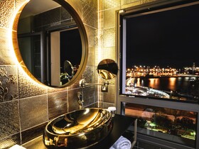 Design Plus BEX Hotel