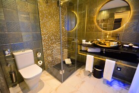 Design Plus BEX Hotel