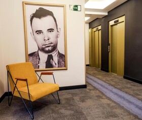 Design Plus BEX Hotel