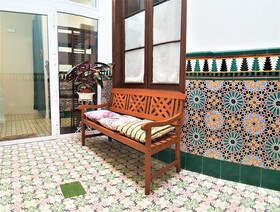 Los Canaritos Guest House