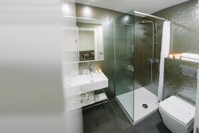 Valentina Beach Apartments & Suites