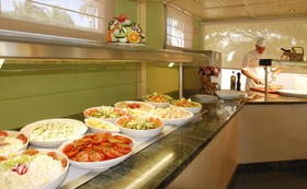 Bungalows Cordial Green Golf