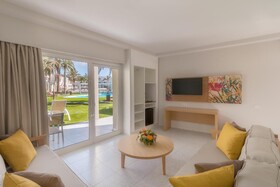 Hotel Livvo Koala Garden