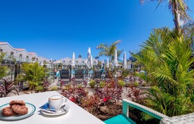 Hotel LIVVO Los Calderones