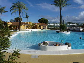 Parque Bali Bungalows