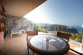Serinity Amadores Apartments