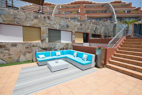 Serinity Amadores Apartments