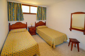 Apartamentos Los Juncos I