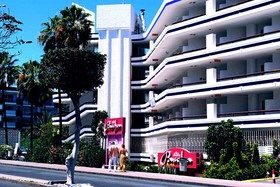 Apartamentos Tamarán