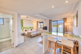 Hotel LIVVO Anamar Suites