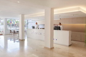 Akeah Broncemar Maspalomas