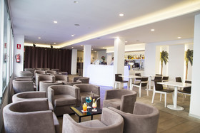 Akeah Broncemar Maspalomas