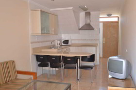 Las Brisas Bungalows